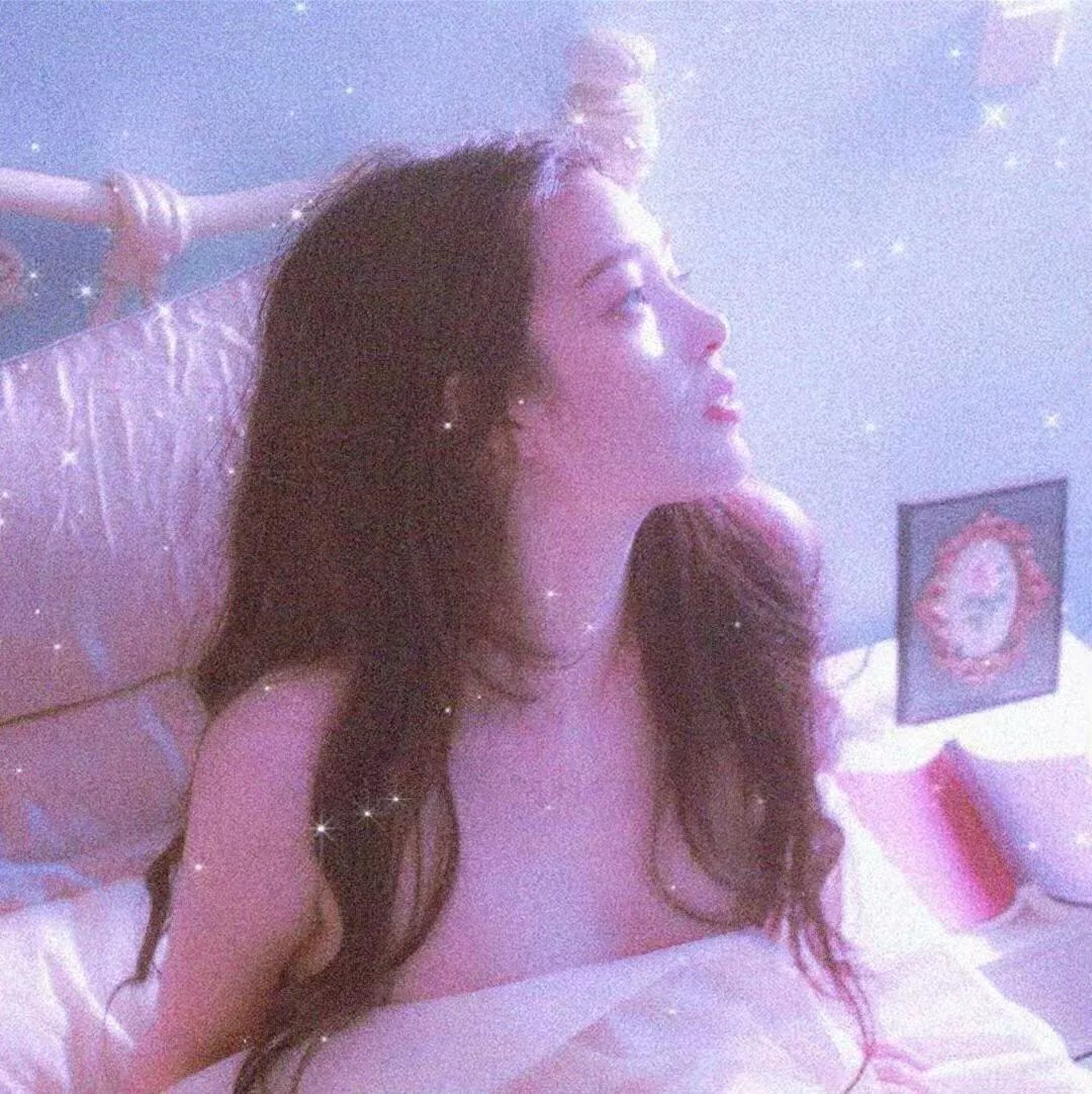 一个攞景的少年